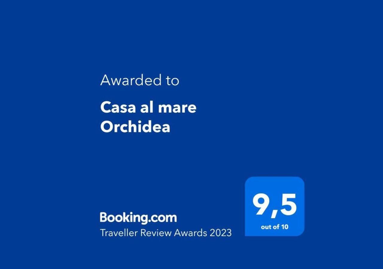 Casa Al Mare Orchidea - Motoparking - Wifi Free - Ac Cala Gonone Kültér fotó